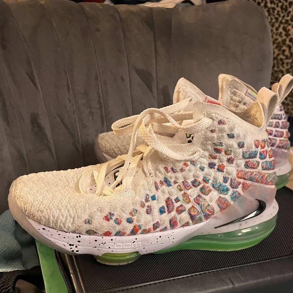 LeBron basketball shoes